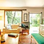 Casa Del Rio, Family House Coyoacan