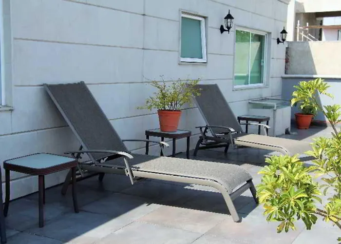 Residence L\'Heritage Aristoteles 140 By Bluebay