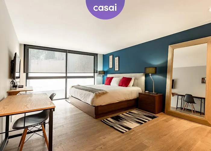 Executive Luxurious 2 Bedroom Condominium