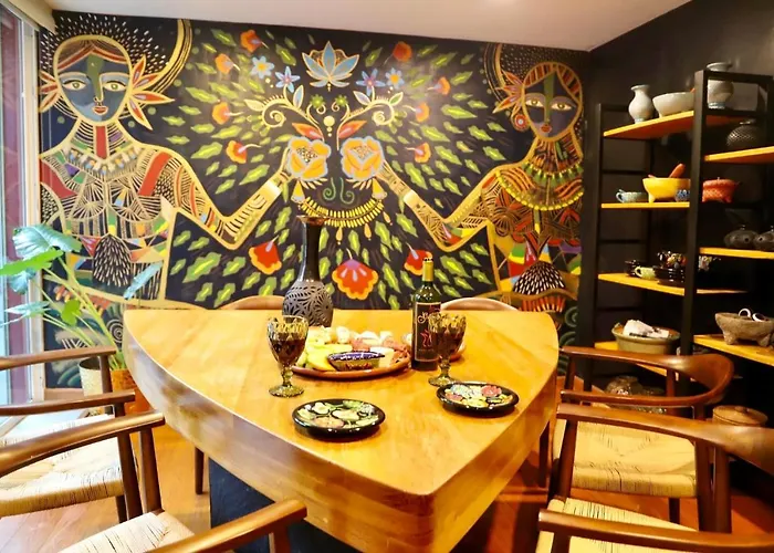 Luxurious Mid Century Modern Folk Art Home