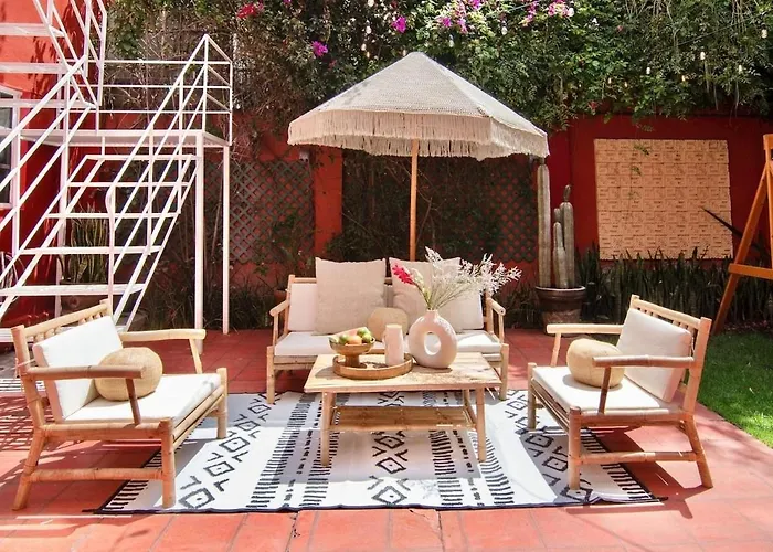Stunning House Steps From Masaryk, Polanco