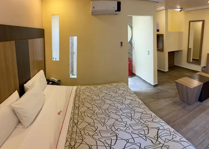 Hotel M Elite Rojo