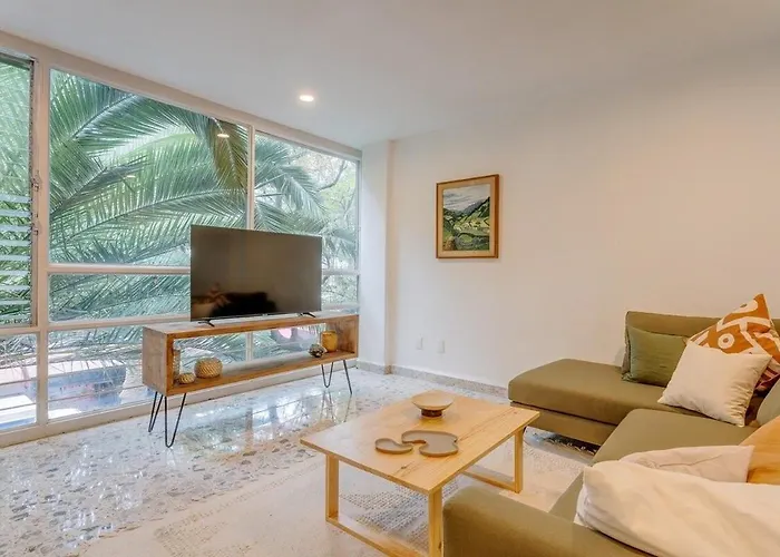 New And Beautiful Apartment!