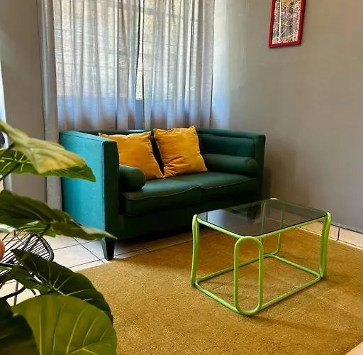 Roma Flat