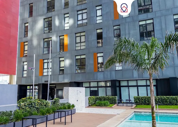 Nuevo Dpt L Alberca + Padel L Soumaya 10 Min