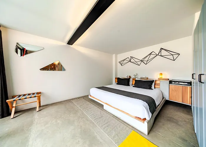 Hotel Carlota