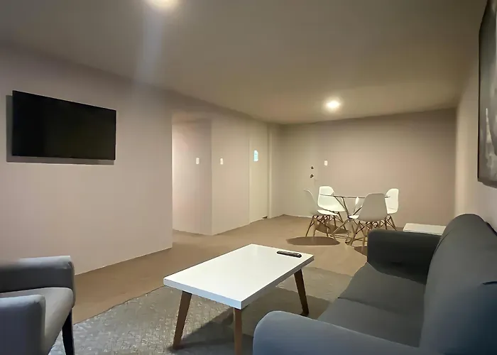 Roma Norte 2Br - Parking Sleeps 6 -Great Wifi