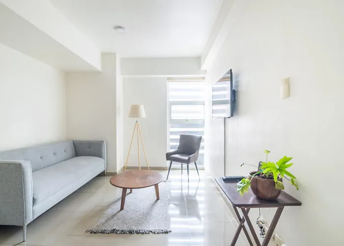A102 - 1 Bedroom - 1 Bth