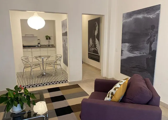 Comfortable One Bedroom Apartment 10 Minutes Away From City Center