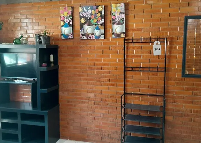 Itzy\'S Apartment