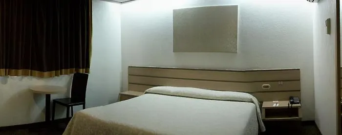 Hotel Del Bosque