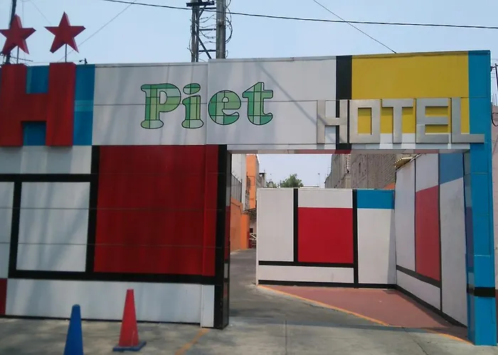 Hotel H - Piet Adults Only