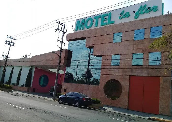 Motel La Flor
