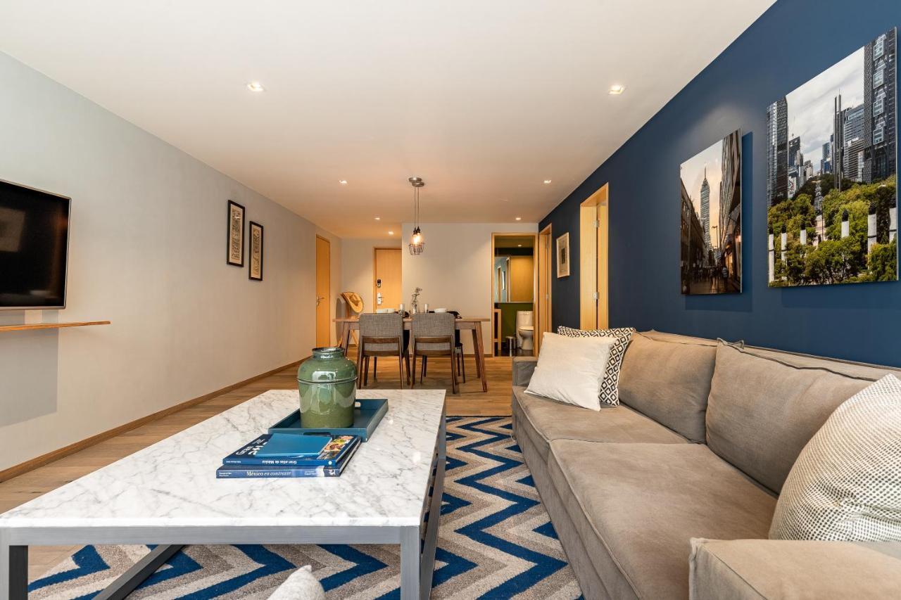 Apartment Executive Luxurious 2 Bedroom Condominium Mexico City