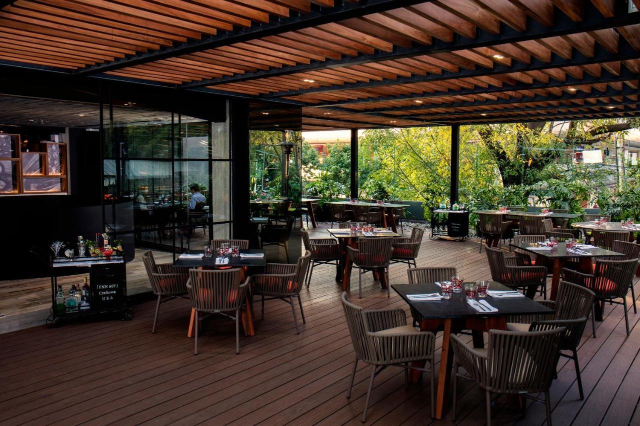 Krystal Grand Insurgentes 5*