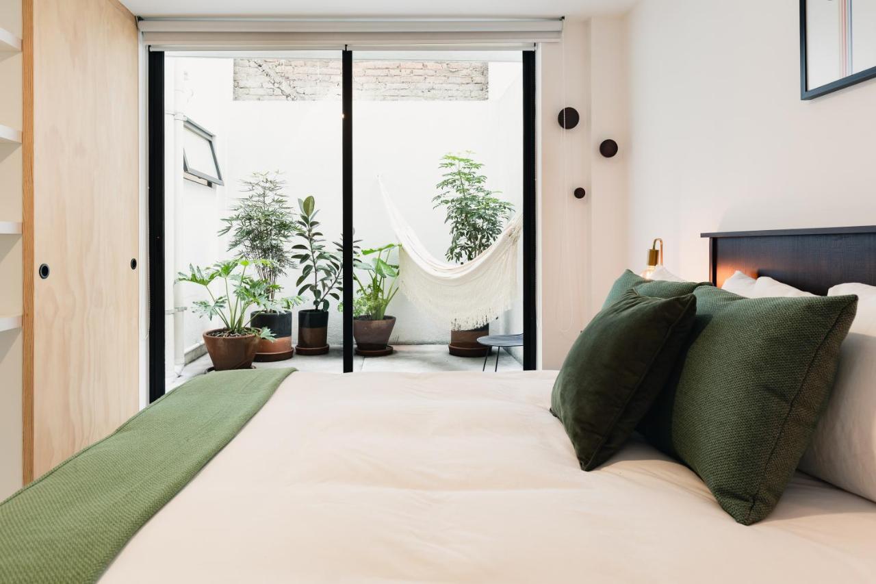 Cozy & Hip Roma Apt With 2 Private Terraces! Apartamento México DF