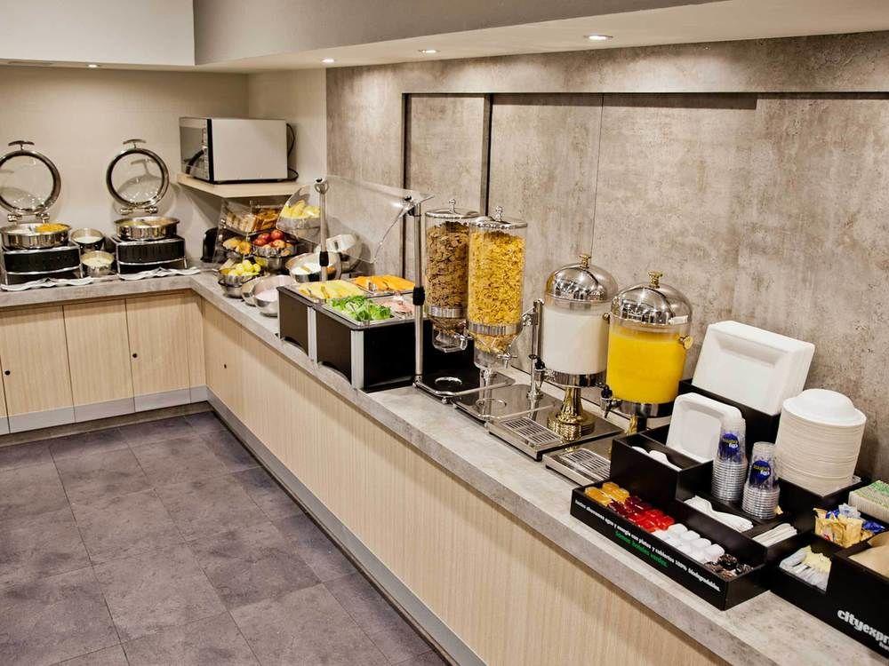 Hotel Express By Marriott Ciudad De Mexico Mundo E 3*