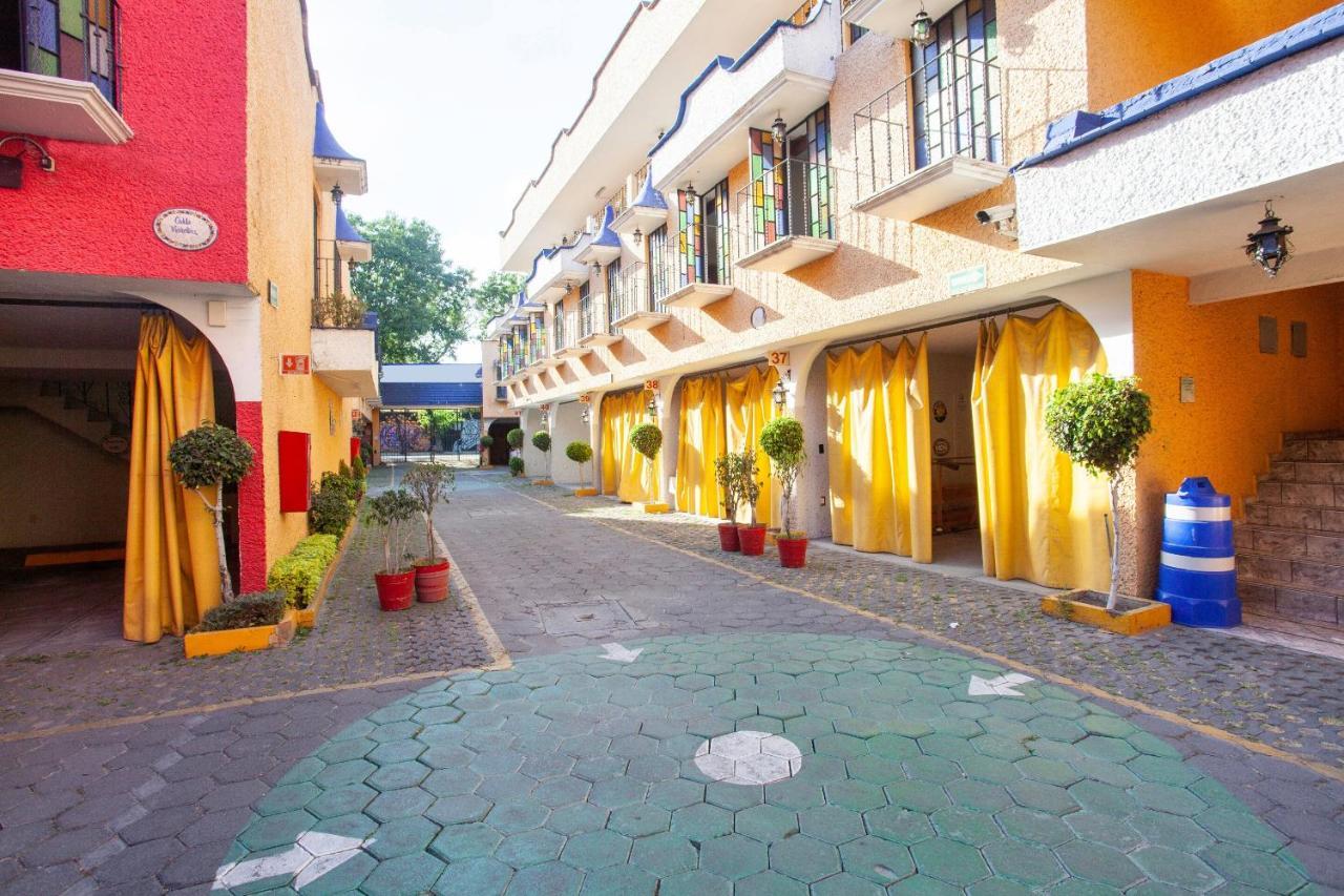 Oyo Quinta Bugambilias Hotel