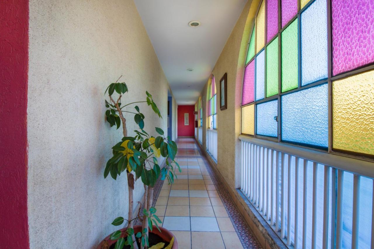 Hotel Oyo Afrodita 2*