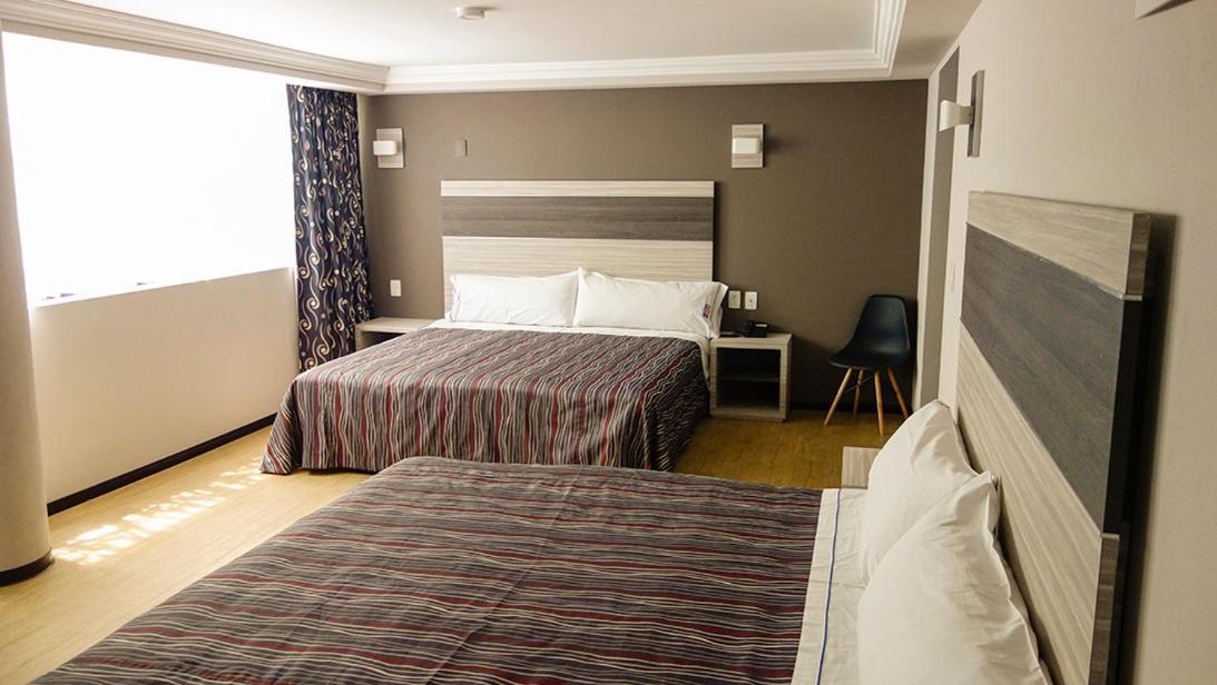 Hotel Gin