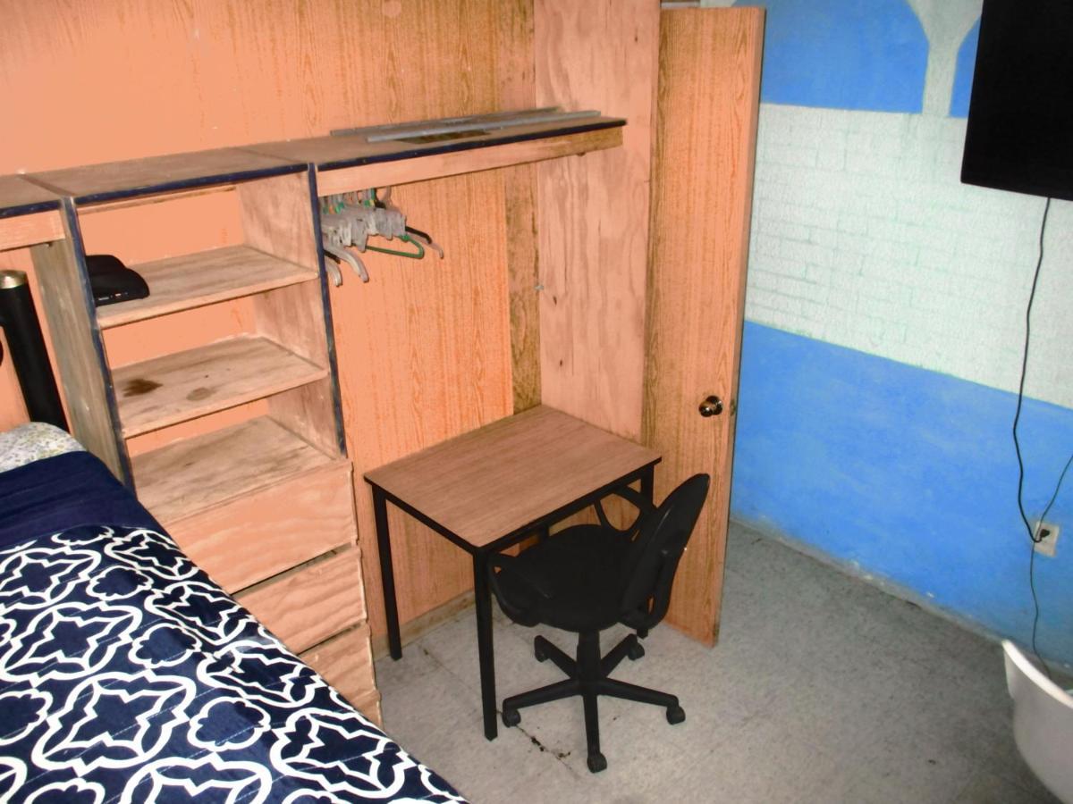 Pensión La Buena Estancia *