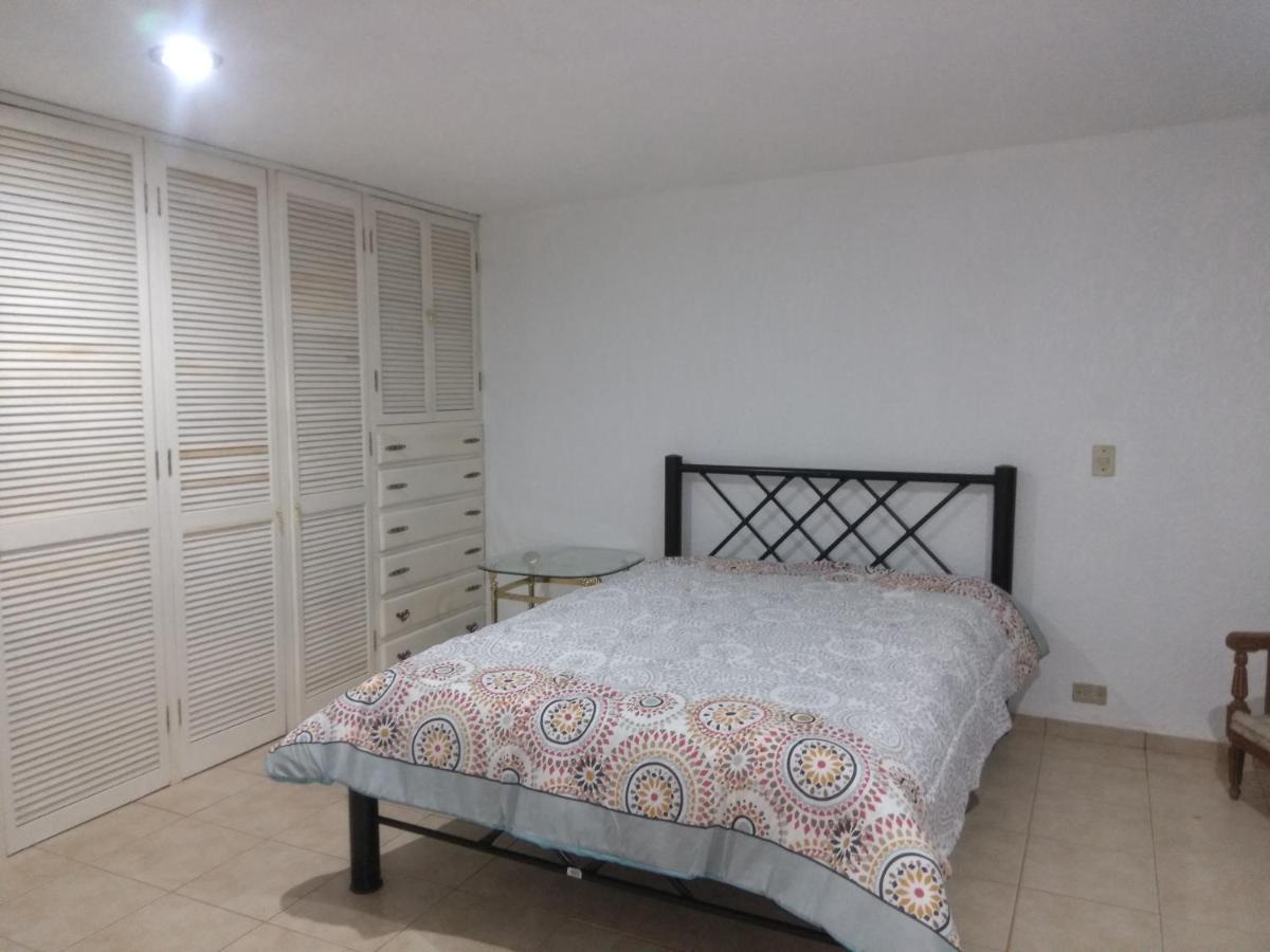 Casa De Irma Visitar La Ciudad O De Negocios Habitación en casa particular México DF
