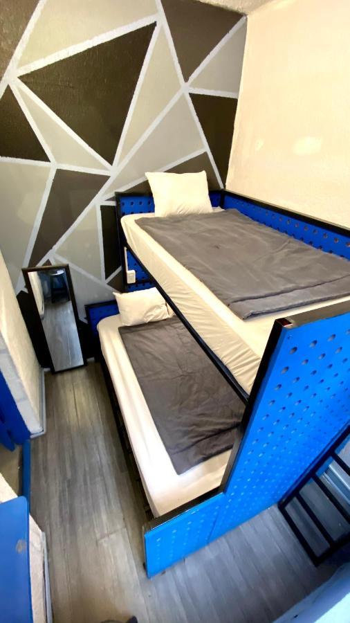 Hostal Roomies Condesa México DF