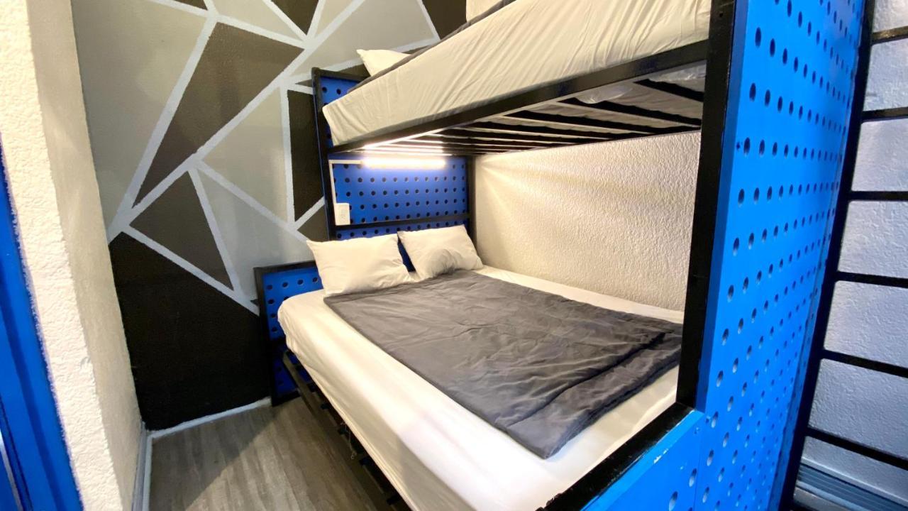 Hostal Roomies Condesa *