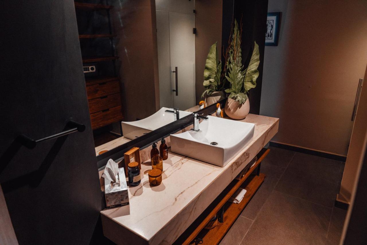 Hotel Casa Emilia Boutique 4*