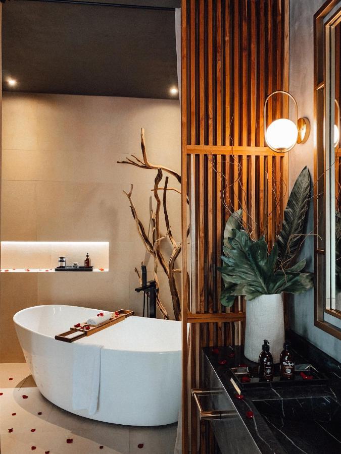 Hotel Casa Emilia Boutique 4*