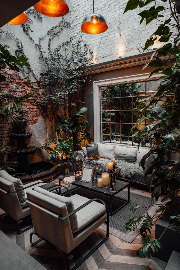 Hotel Casa Emilia Boutique 4*
