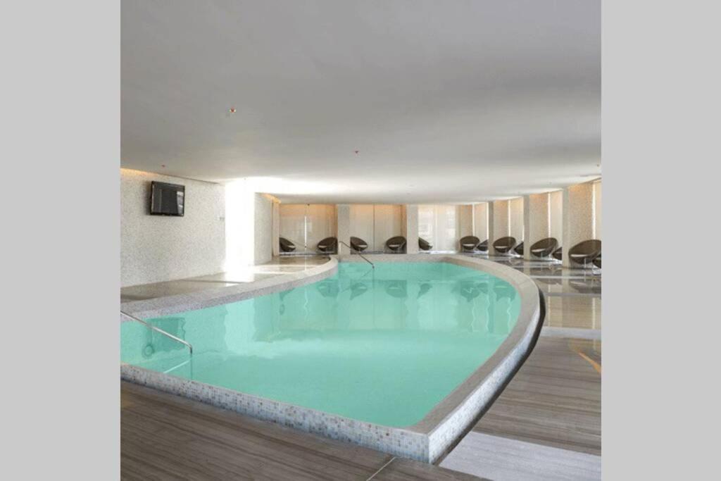 Apartment Design By “la Mexicana” Park In Luxury Tower *