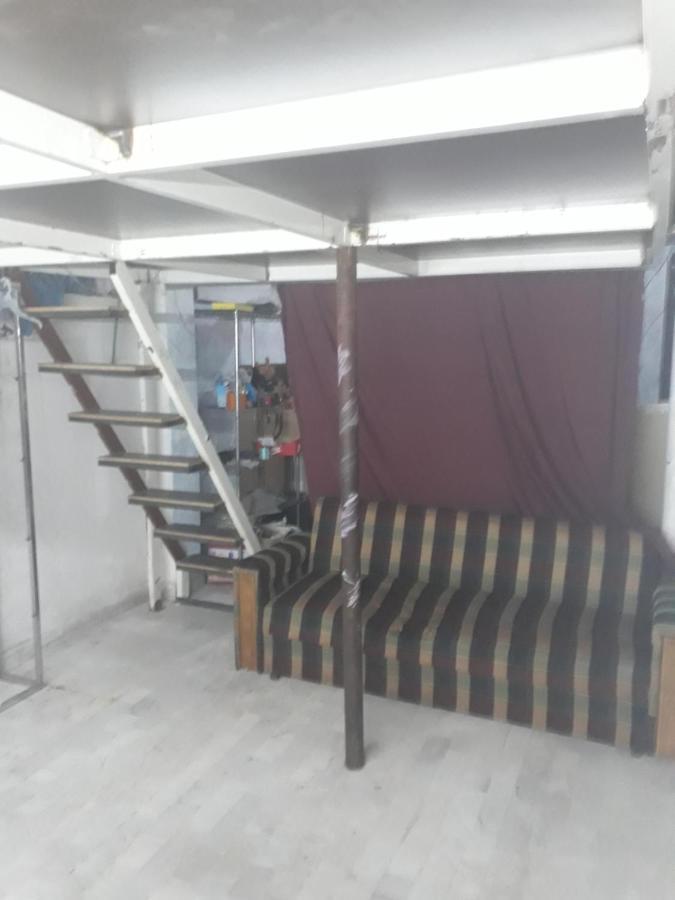 Habitación en casa particular Cuarto Básico