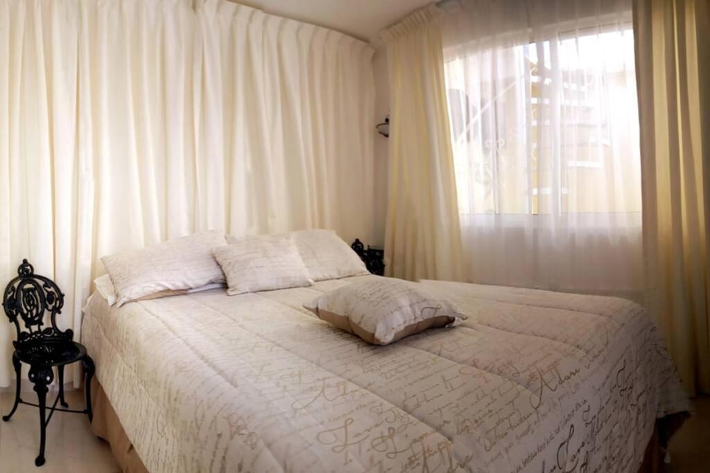 Apartamento Jorge Negrete. Habitación Con Baño Privado En Ciudad De México *