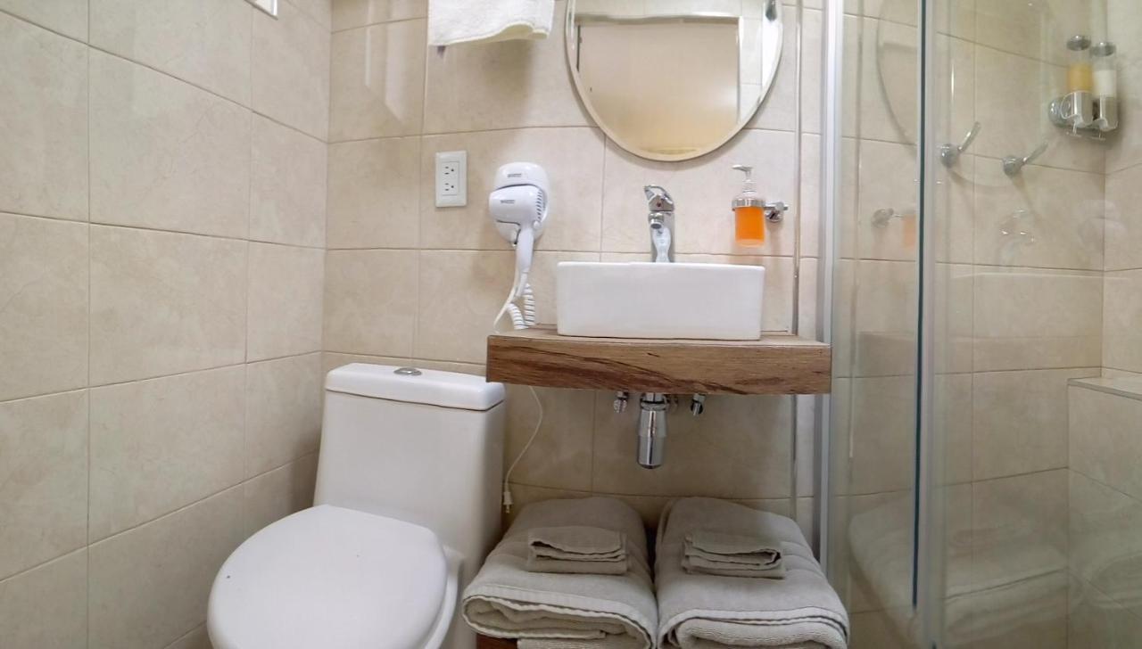 Apartamento Jorge Negrete. Habitación Con Baño Privado En Ciudad De México