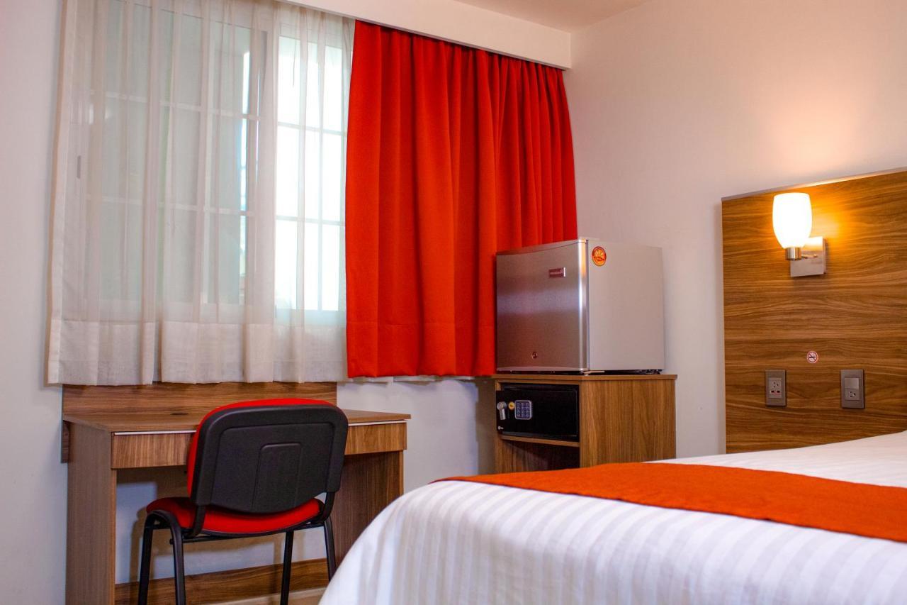 Hotel La Casa Del Reloj Mexico City