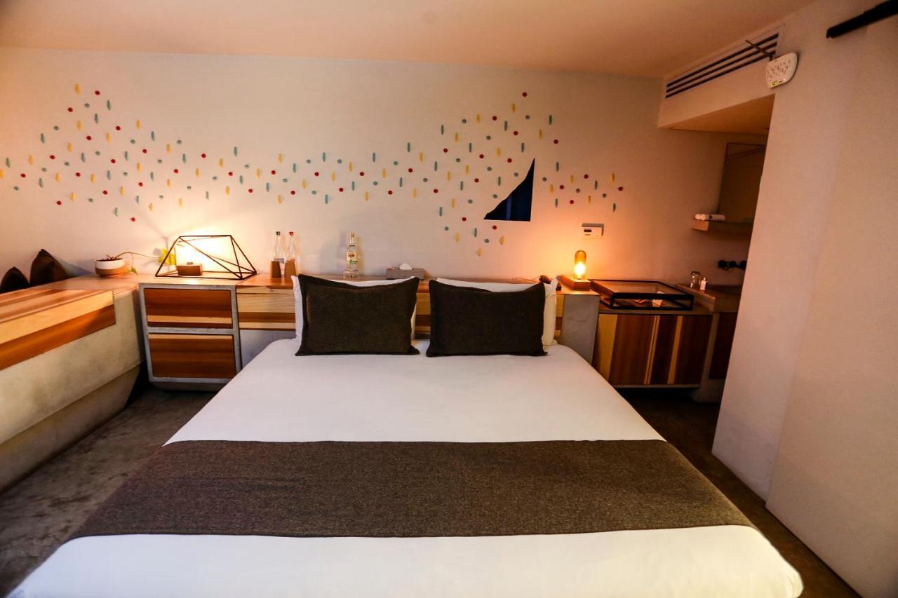 Carlota Hotel 4*