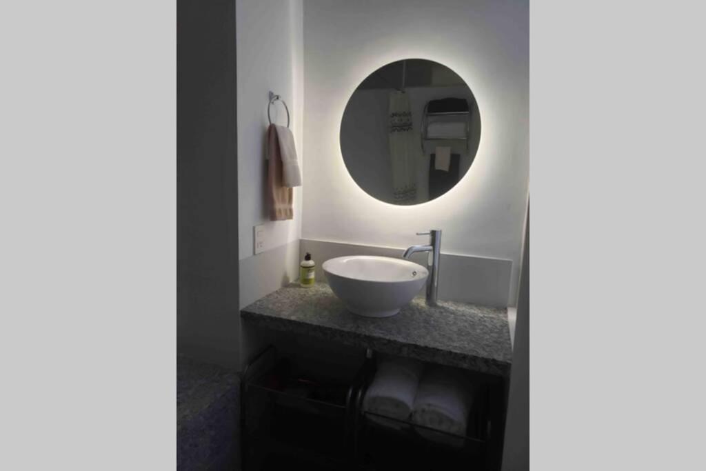 Best Location 3 Bedroom Apt In Condesa Apartamento *