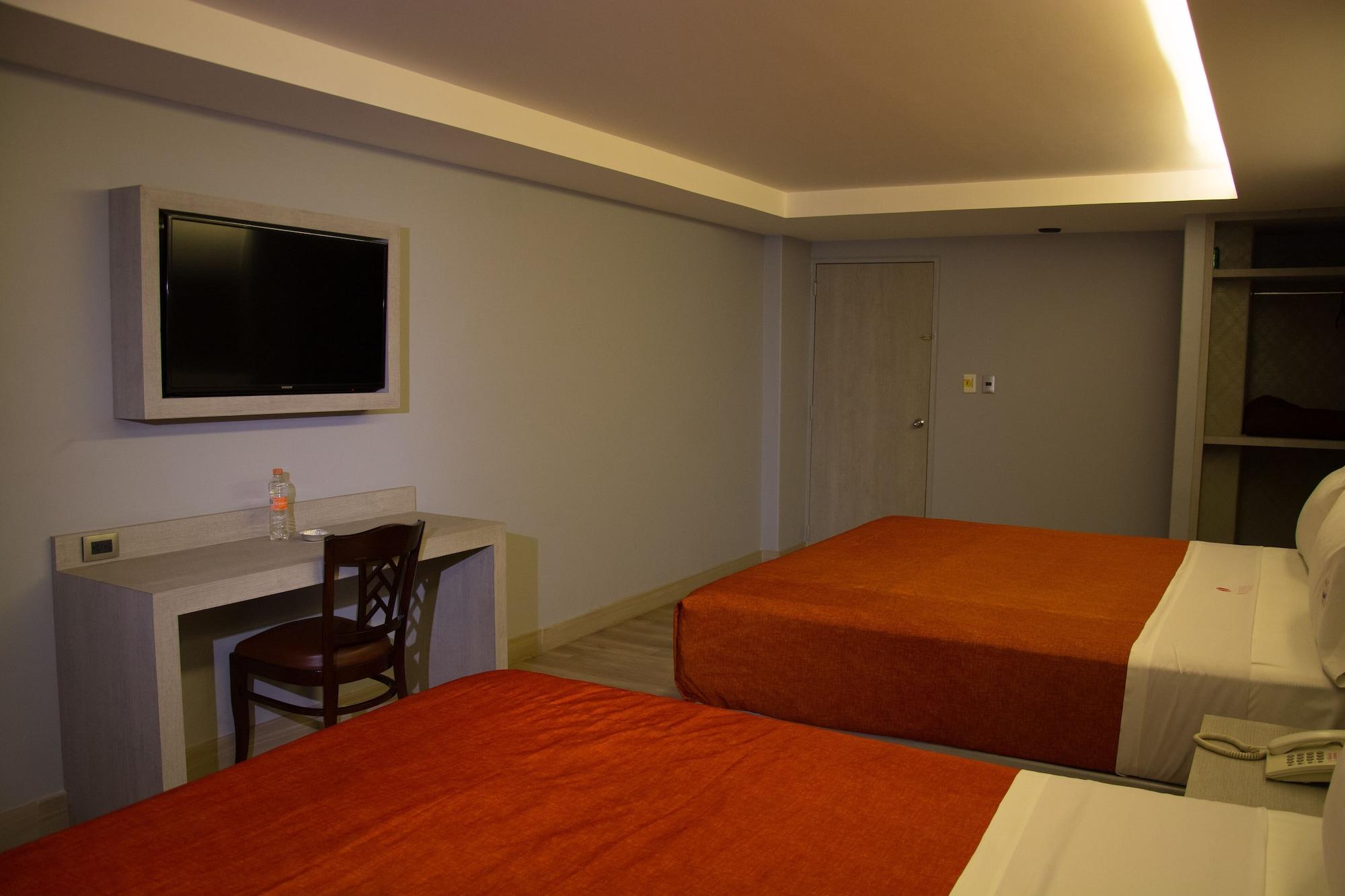 Hotel El Senador