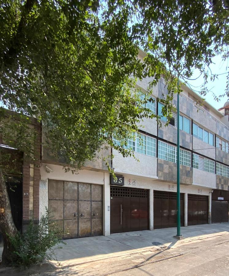 Casa de hóspedes Downtown Treasure Place *