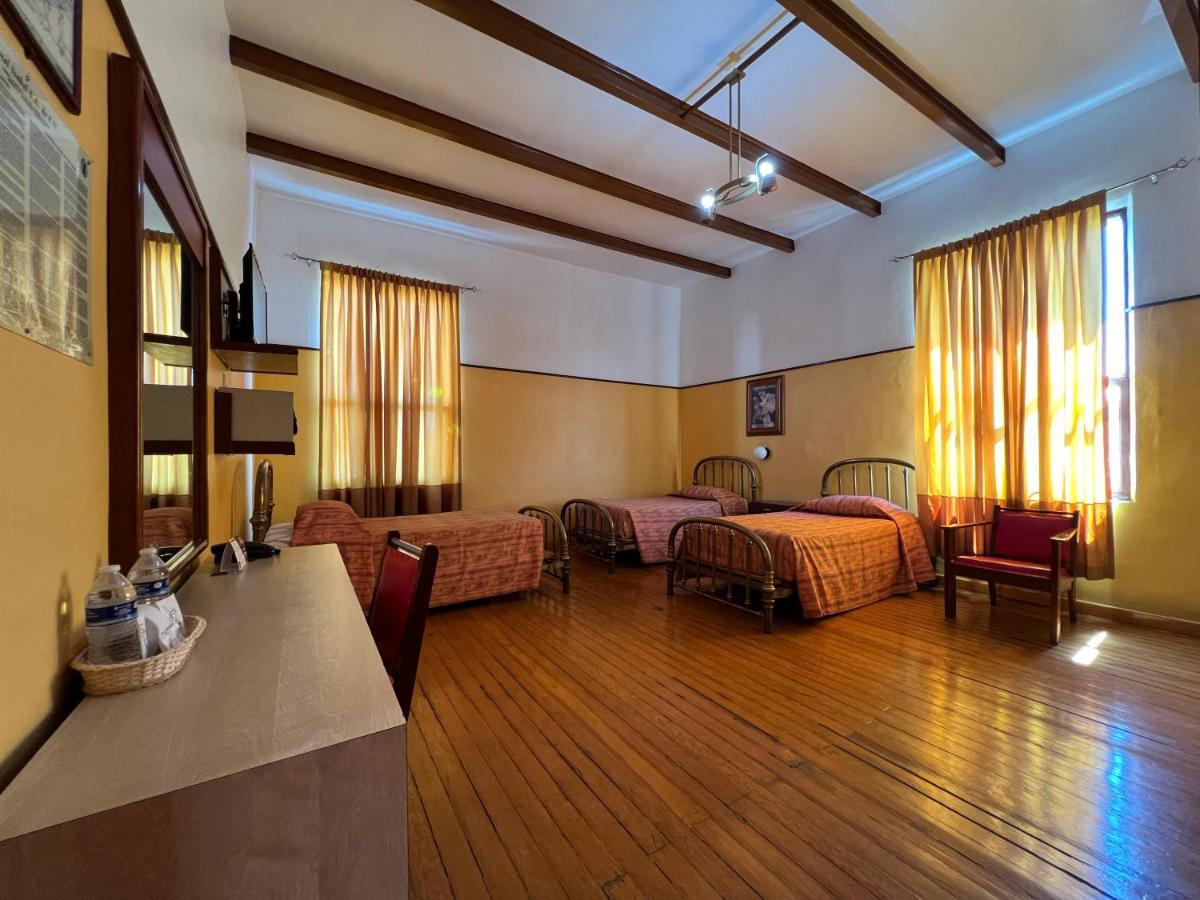 Isabel Hotel 3*