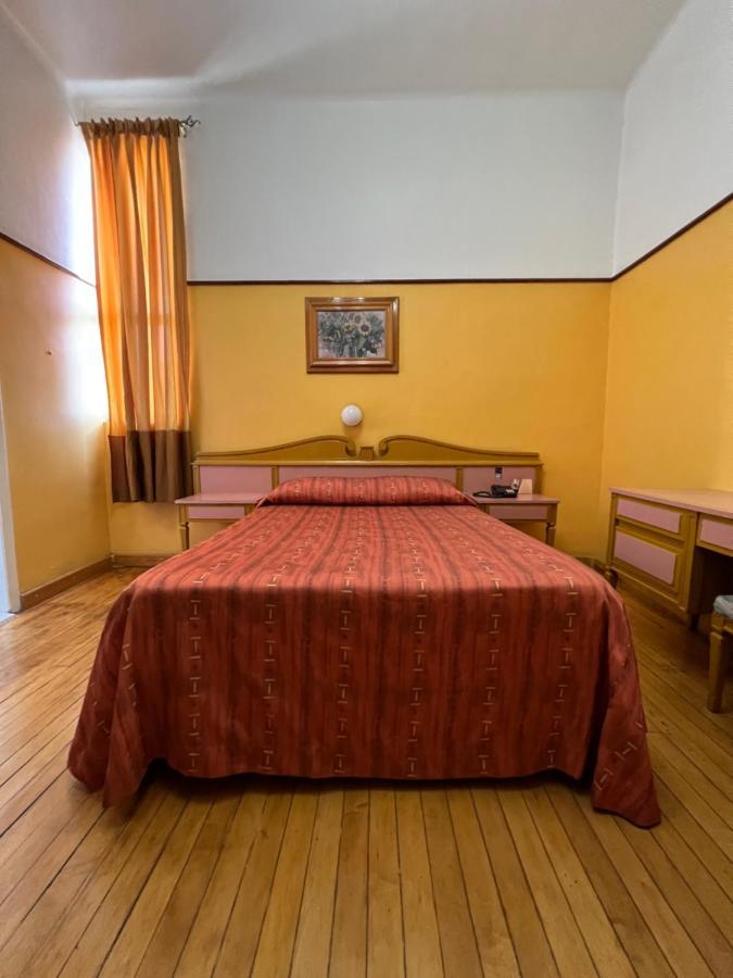 Hotel Isabel