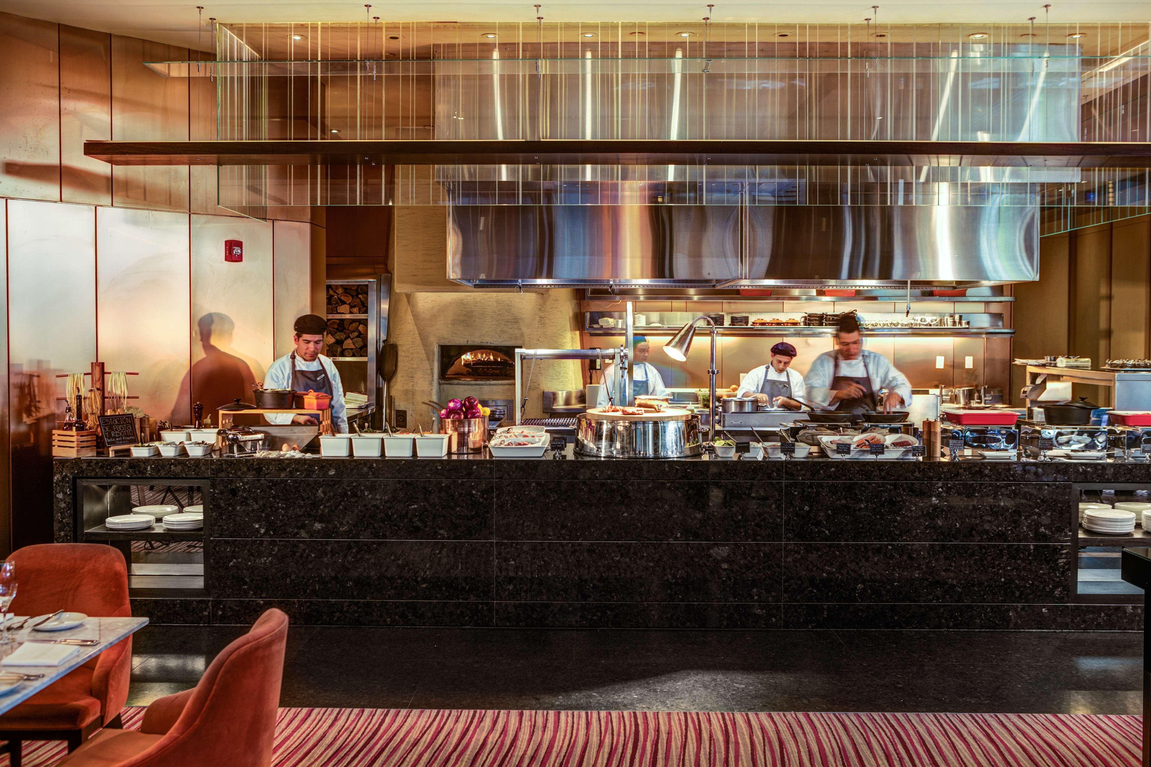 Hyatt Regency Mexico 5*