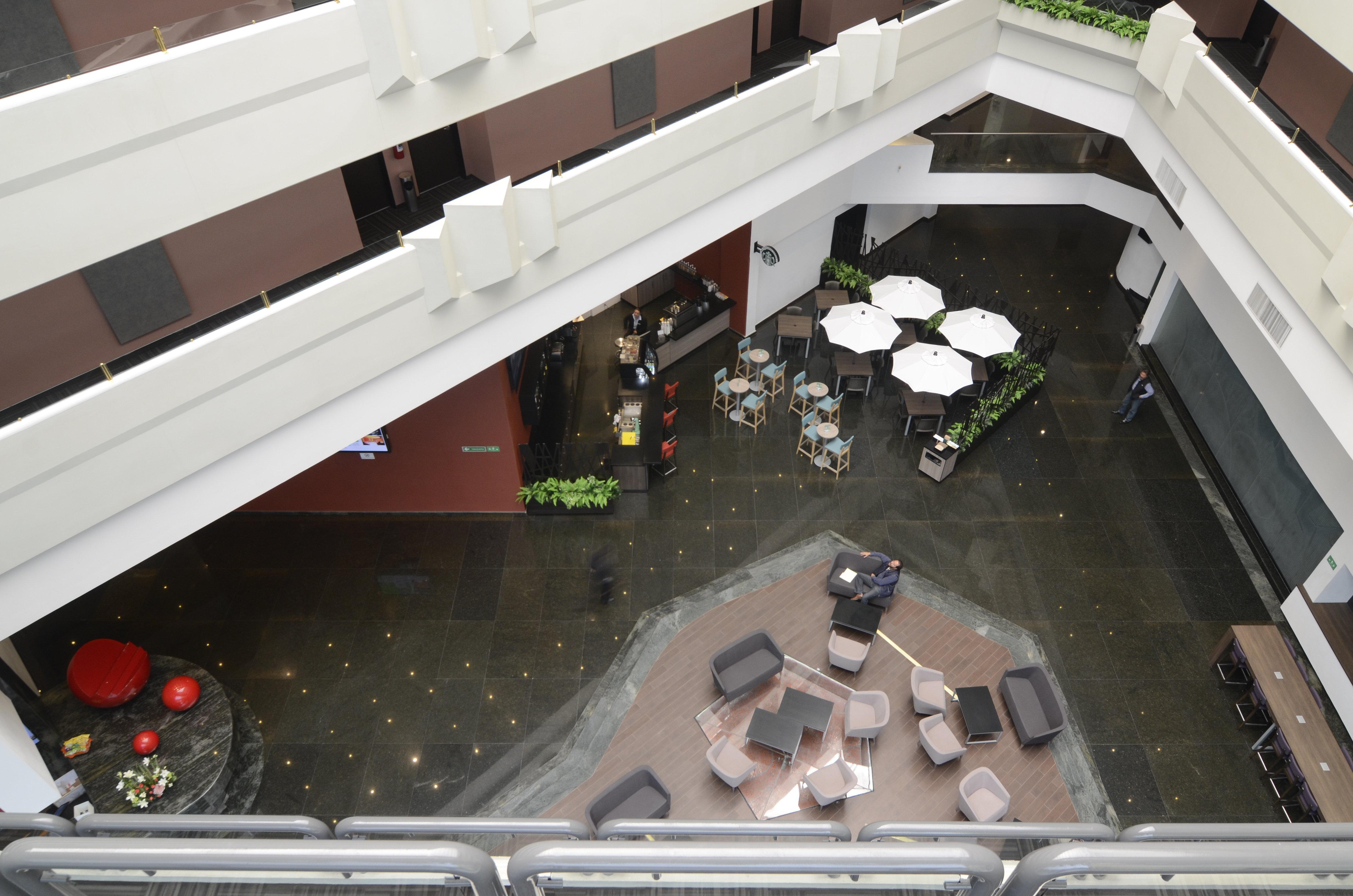 Dali Airport By Ihg Mexico City
