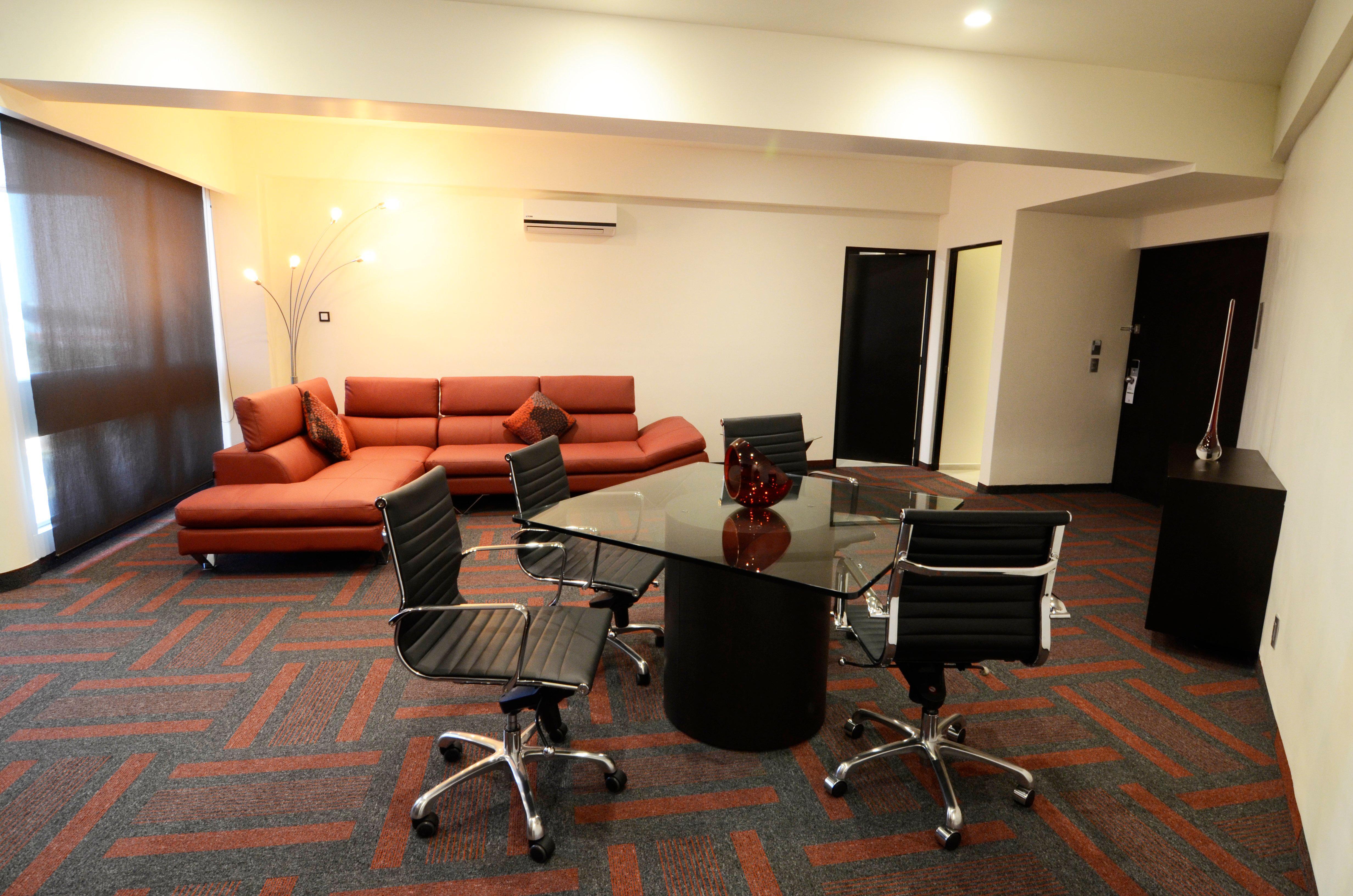 Dali Airport By Ihg Mexico City