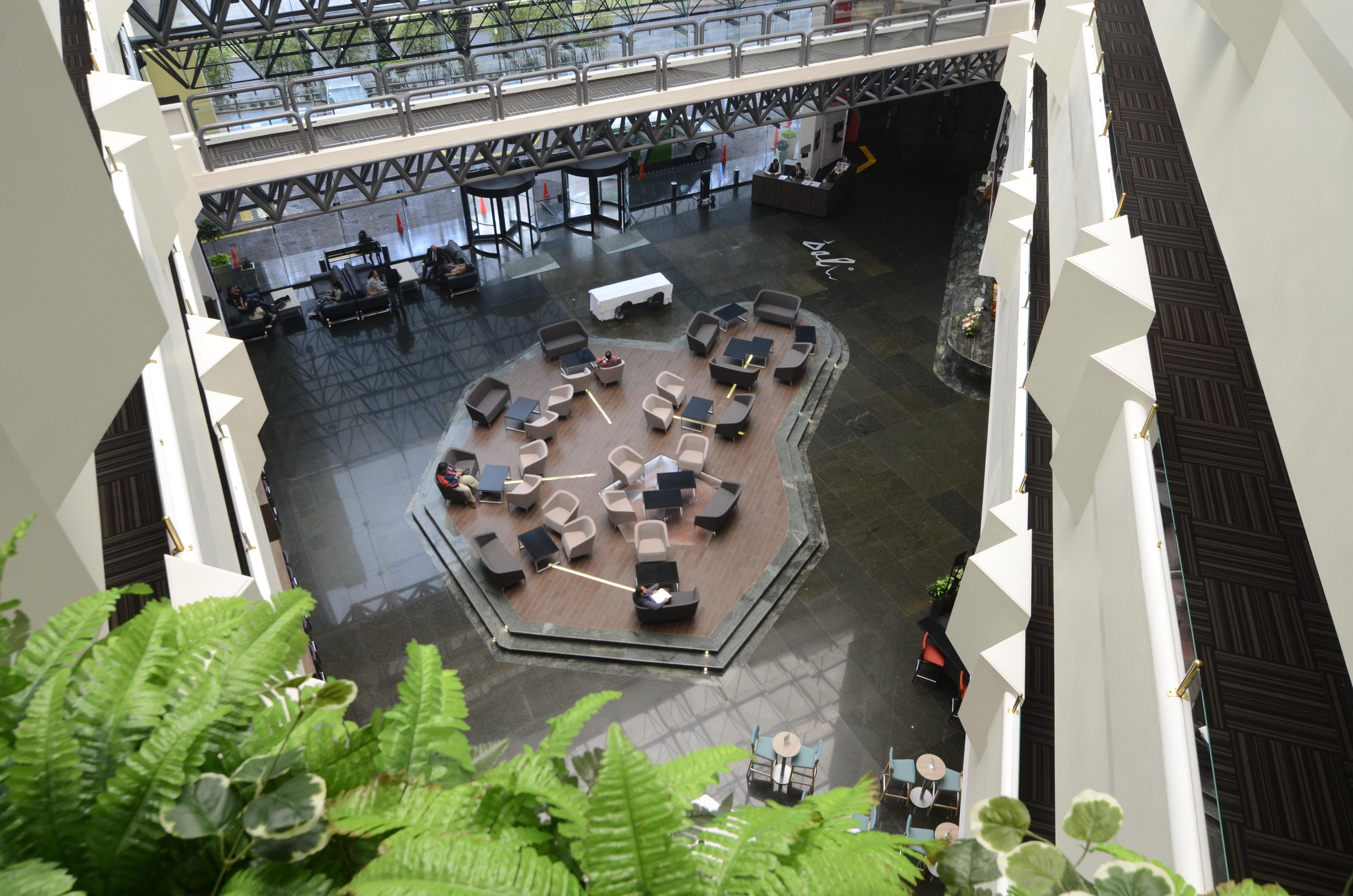 Hotel Holiday Dali Airport By Ihg 3*