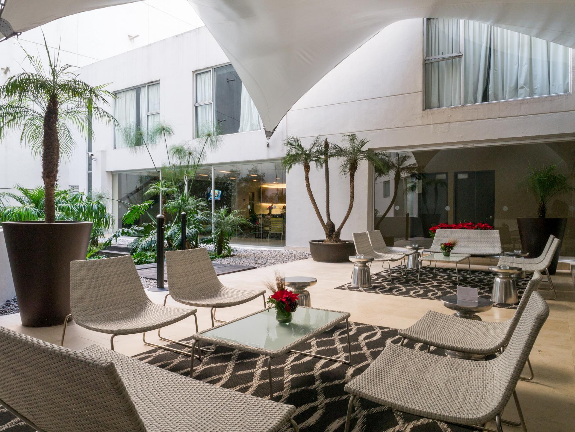 Ventura Hotel&suites Interlomas