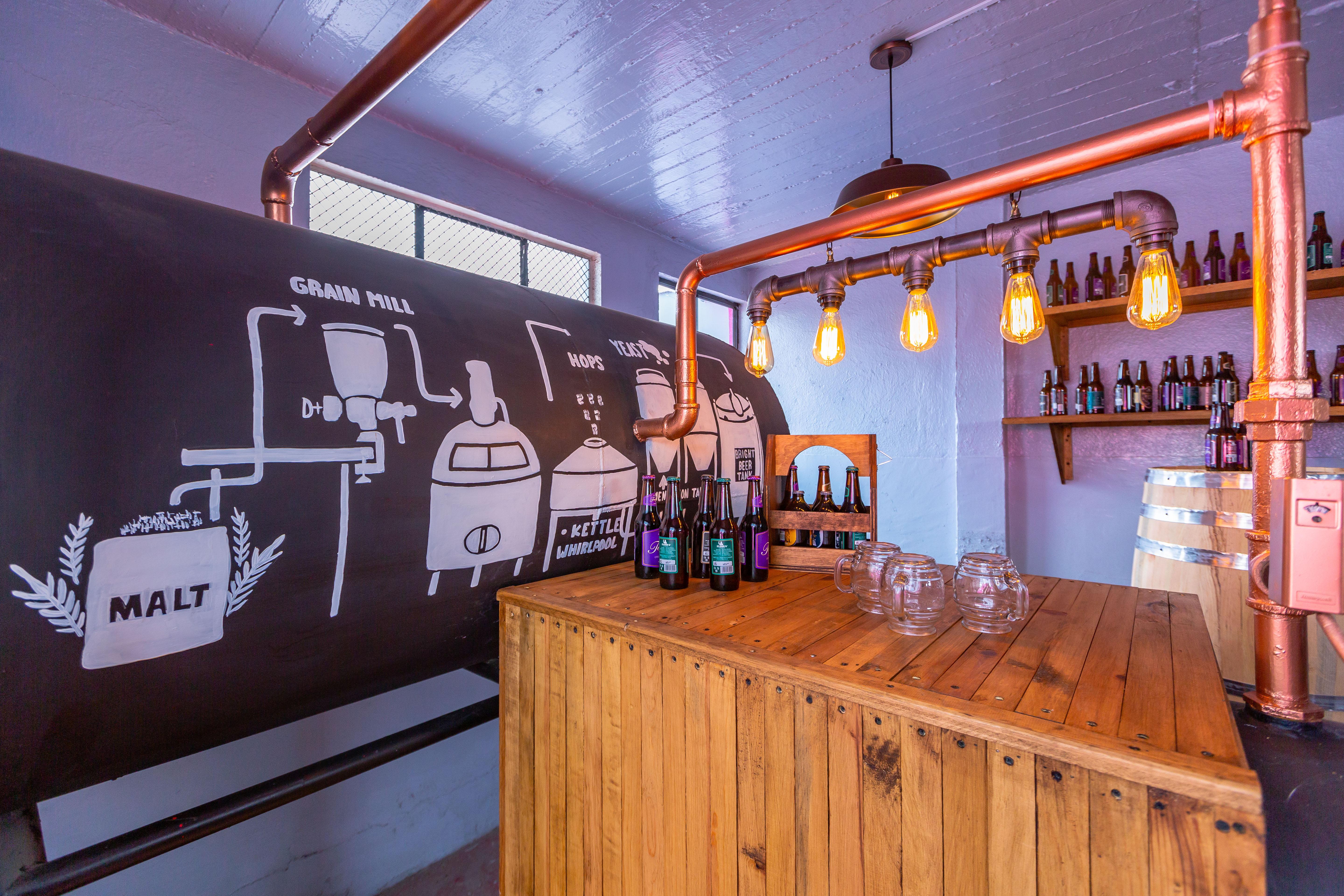 Mala Vecindad Beer Hotel