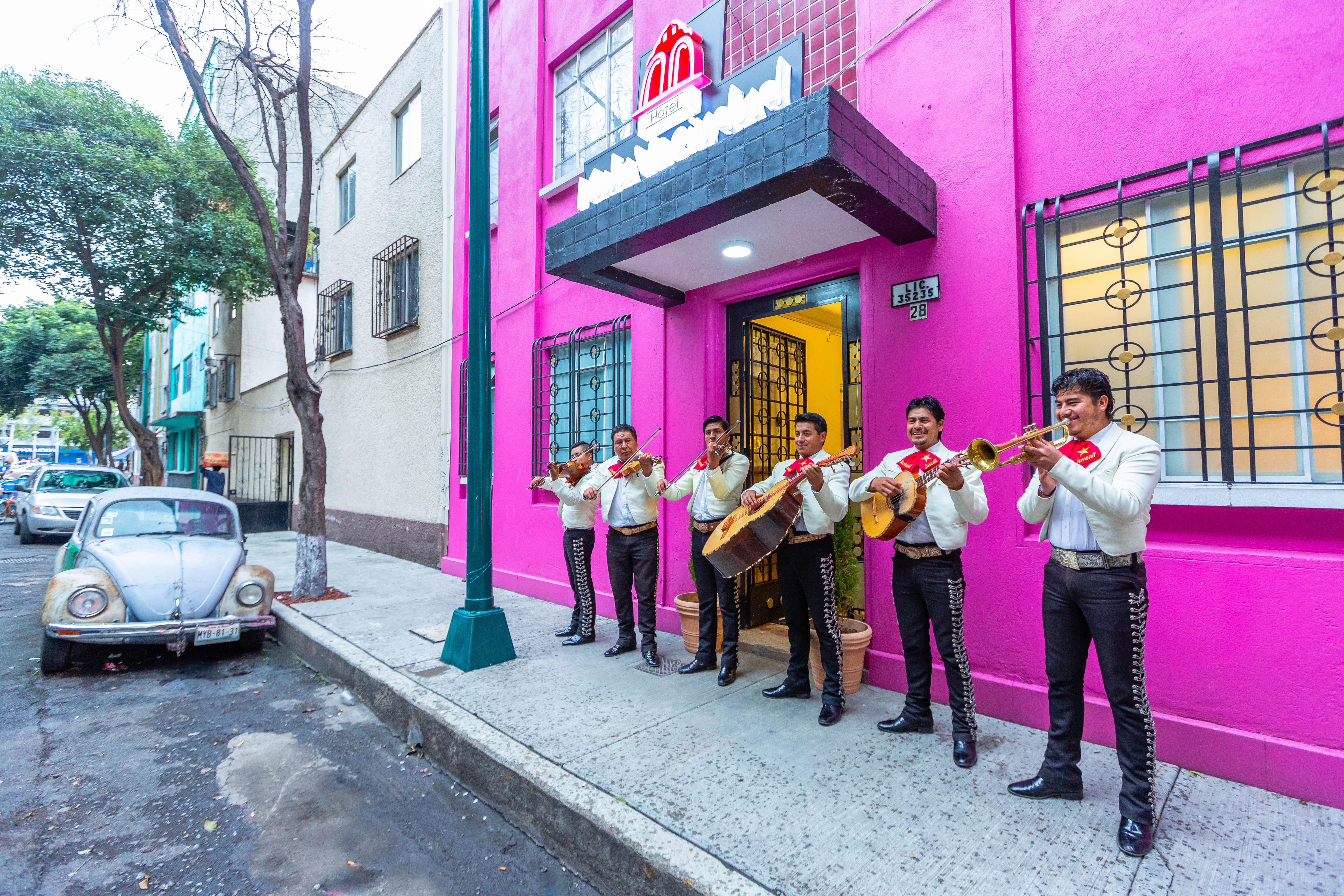 Mala Vecindad Beer Hotel