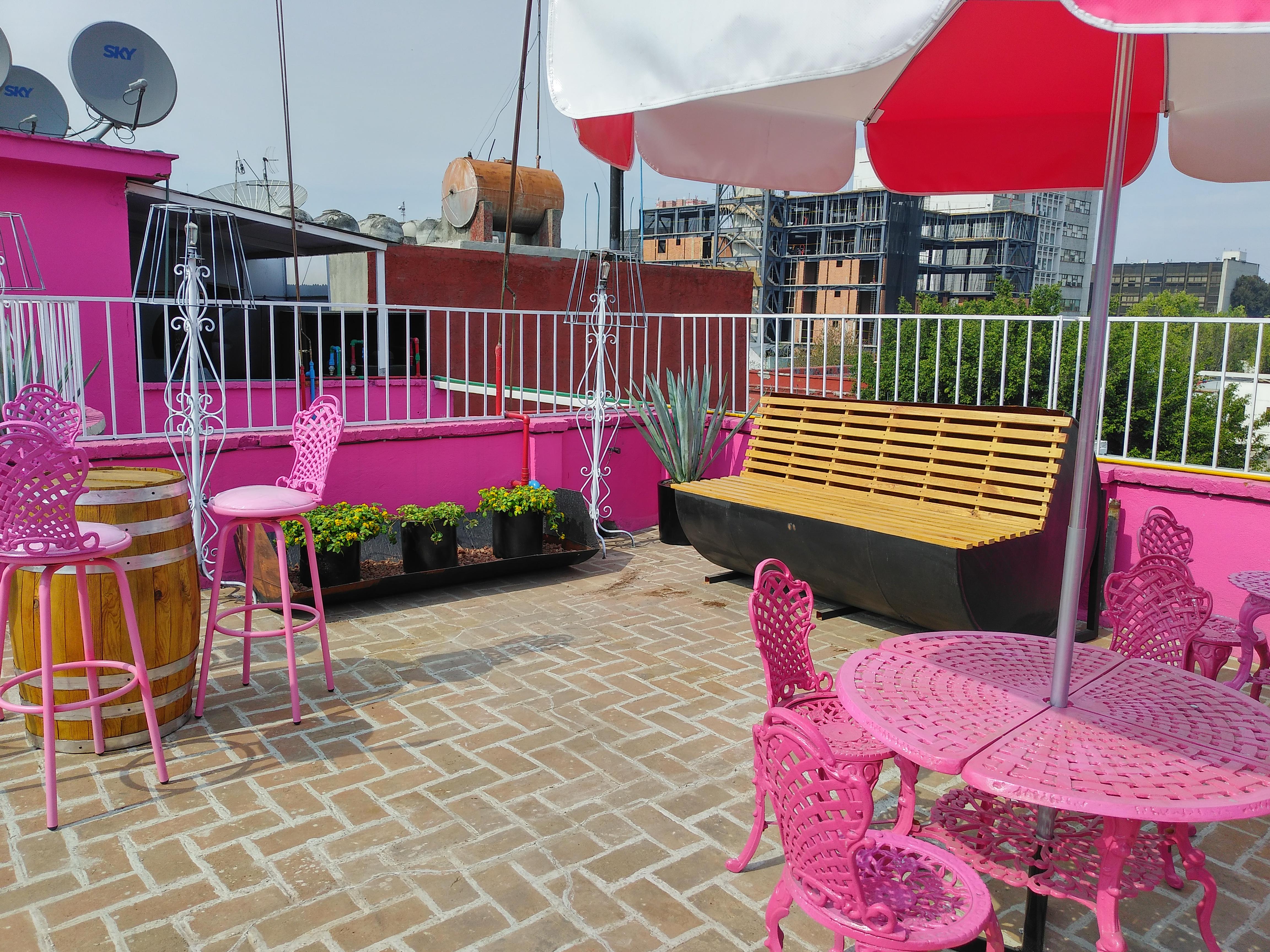 Mala Vecindad Beer Hotel